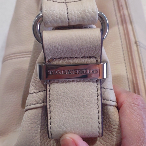 Tignanello Genuine Pebble Leather Shoulder Bag NWOT - Picture 5 of 16